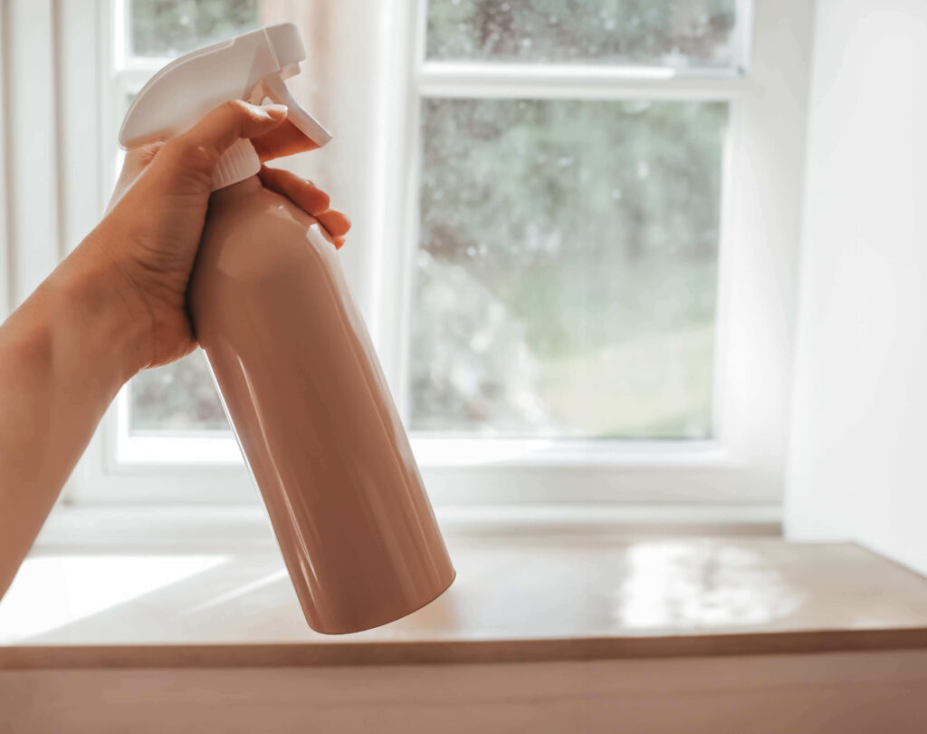 Aluminium Kunststof Kozijnen schoonmaken reinigen